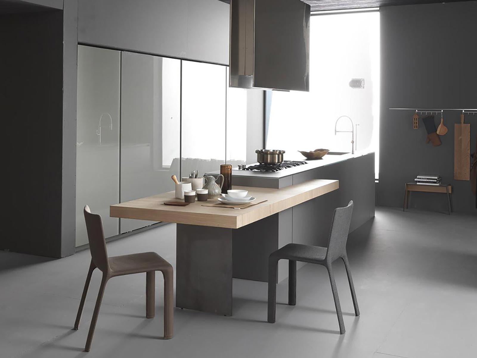Progettare una Cucina: Suggerimenti per non incorrere in errori. 9 cucina vetro